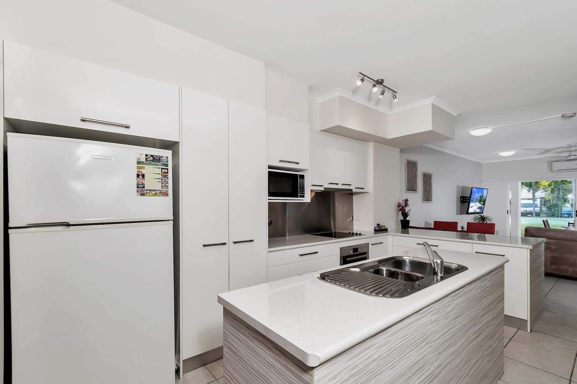 Titree Village Holiday Apartments Порт-Дуглас Екстер'єр фото